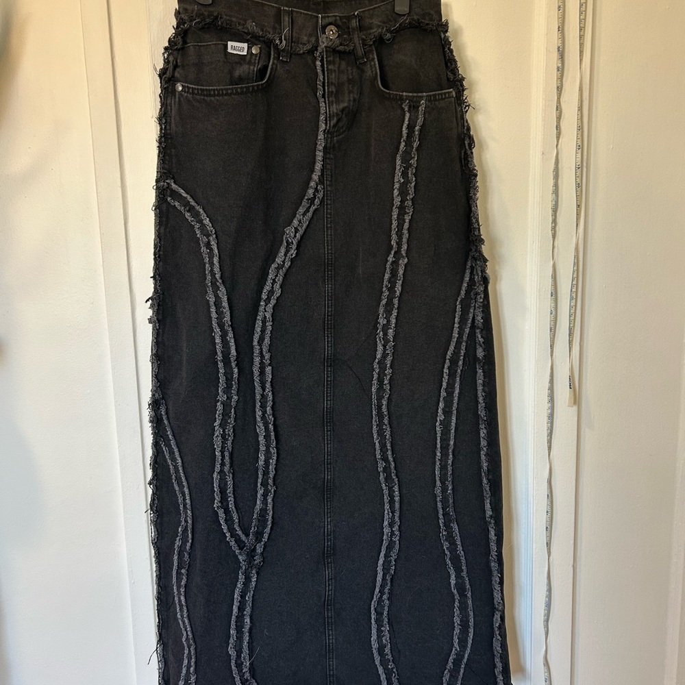 Black Denim Maxi Skirt with Frayed Details Ragged Priest size 6